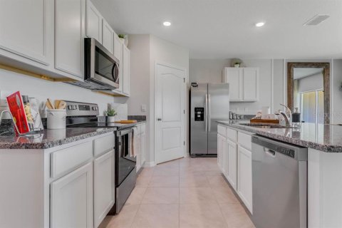 Villa ou maison à vendre à Sanford, Floride: 4 chambres, 169.83 m2 № 1793932 - photo 10
