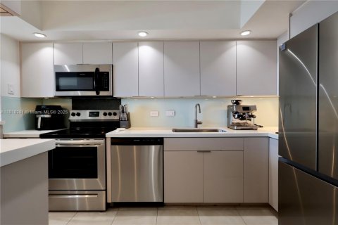 Condo in Aventura, Florida, 3 bedrooms  № 1800855 - photo 5