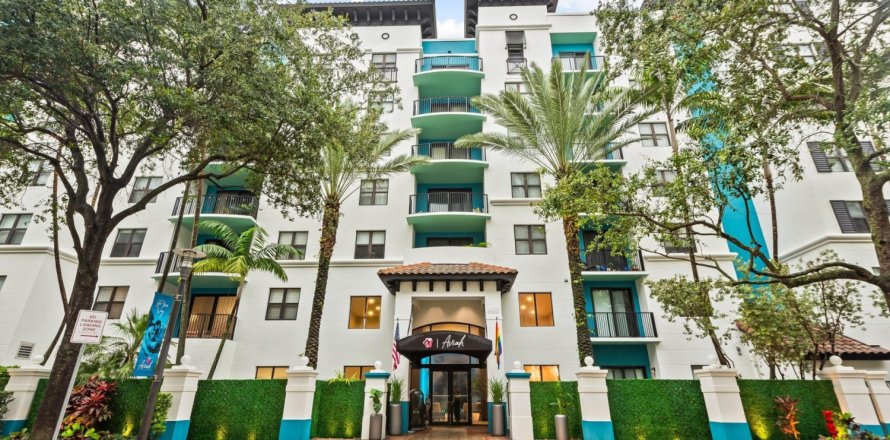 Propiedad comercial en Fort Lauderdale, Florida № 1231428