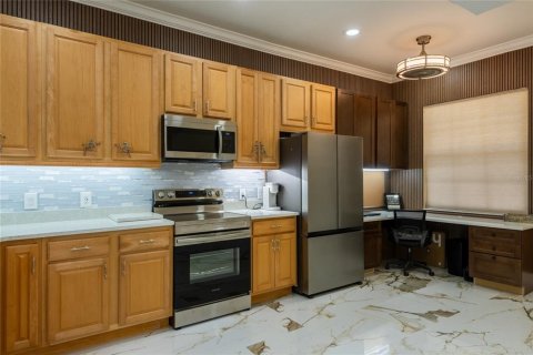 Condo in Land O' Lakes, Florida, 2 bedrooms  № 2371322 - photo 6