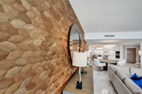 Condo in Fort Lauderdale, Florida, 3 bedrooms  № 2158315 - photo 3