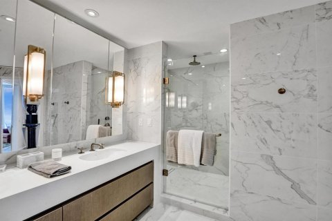 Condo in Fort Lauderdale, Florida, 3 bedrooms  № 2158315 - photo 13