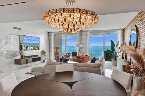 Condo in Fort Lauderdale, Florida, 3 bedrooms  № 2158315 - photo 25