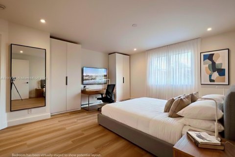 Villa ou maison à vendre à Weston, Floride: 5 chambres, 361.76 m2 № 1974054 - photo 23