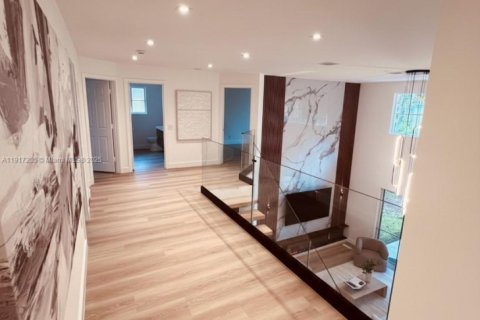 Villa ou maison à vendre à Weston, Floride: 5 chambres, 361.76 m2 № 1974054 - photo 18