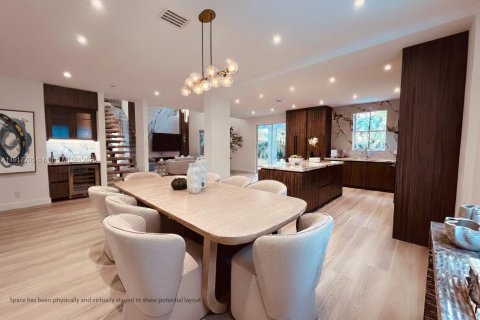 Villa ou maison à vendre à Weston, Floride: 5 chambres, 361.76 m2 № 1974054 - photo 13