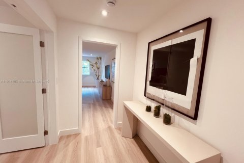 Villa ou maison à vendre à Weston, Floride: 5 chambres, 361.76 m2 № 1974054 - photo 16