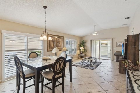 Villa ou maison à vendre à The Villages, Floride: 3 chambres, 131.27 m2 № 2354703 - photo 5
