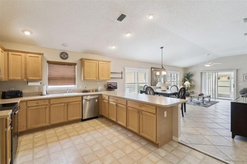 Villa ou maison à vendre à The Villages, Floride: 3 chambres, 131.27 m2 № 2354703 - photo 8