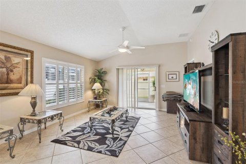 Villa ou maison à vendre à The Villages, Floride: 3 chambres, 131.27 m2 № 2354703 - photo 3