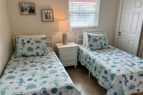 Villa ou maison à louer à Sarasota, Floride: 2 chambres, 77.67 m2 № 2125717 - photo 11