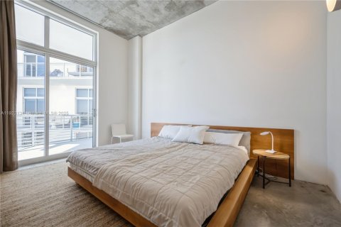 Condominio en venta en Miami Beach, Florida, 1 dormitorio, 85.01 m2 № 2082774 - foto 17