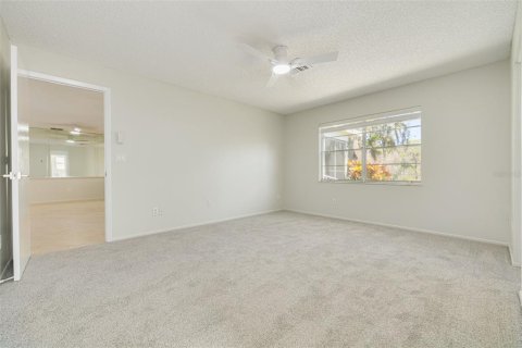 Villa ou maison à vendre à Palm Harbor, Floride: 2 chambres, 136.19 m2 № 2096749 - photo 25