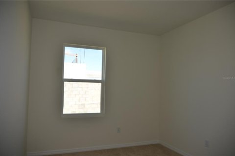 House in Mount Dora, Florida 4 bedrooms, 150.22 sq.m. № 1813716 - photo 2