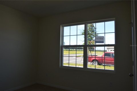 House in Mount Dora, Florida 4 bedrooms, 150.22 sq.m. № 1813716 - photo 3