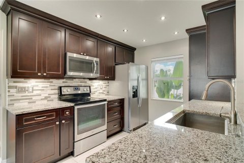 Casa en venta en Winter Garden, Florida, 3 dormitorios, 158.03 m2 № 1899794 - foto 7