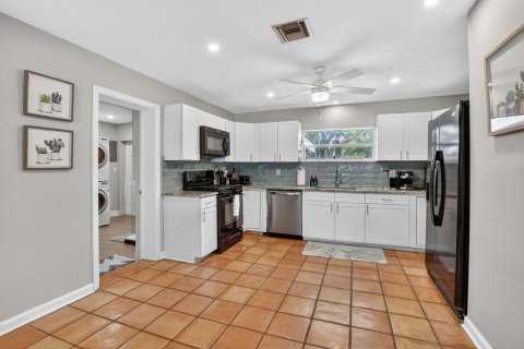 House in Boynton Beach, Florida 2 bedrooms, 108.51 sq.m. № 2088085 - photo 7