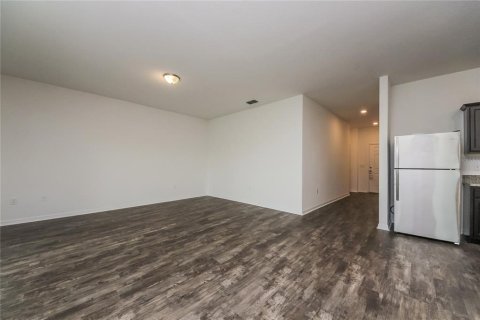 Casa en alquiler en Haines City, Florida, 3 dormitorios, 157.56 m2 № 1677312 - foto 3