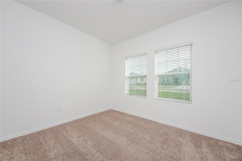 Casa en alquiler en Haines City, Florida, 3 dormitorios, 157.56 m2 № 1677312 - foto 12