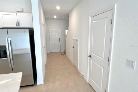 Touwnhouse à louer à Nokomis, Floride: 3 chambres, 131.18 m2 № 2415463 - photo 3