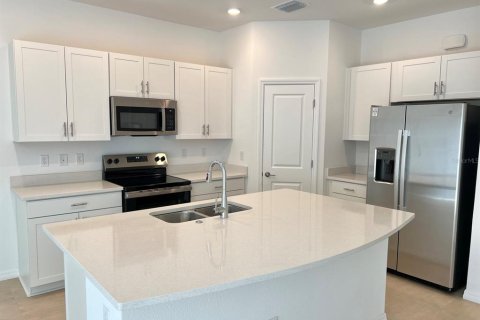 Touwnhouse à louer à Nokomis, Floride: 3 chambres, 131.18 m2 № 2415463 - photo 5