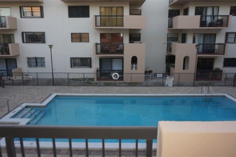 Condominio en venta en Miami, Florida, 2 dormitorios, 82.96 m2 № 2031235 - foto 9