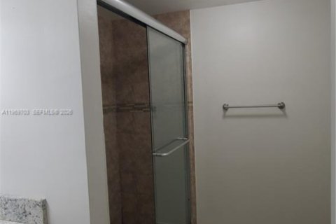 Condominio en venta en Miami, Florida, 2 dormitorios, 82.96 m2 № 2031235 - foto 22