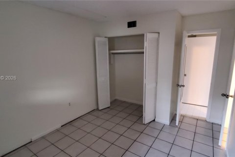 Condominio en venta en Miami, Florida, 2 dormitorios, 82.96 m2 № 2031235 - foto 26