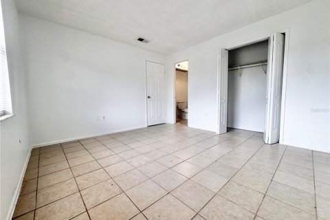 Townhouse in Kissimmee, Florida 2 bedrooms, 86.4 sq.m. № 1917286 - photo 7