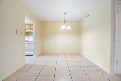 Condominio en venta en Clearwater, Florida, 2 dormitorios, 85.01 m2 № 1747074 - foto 13
