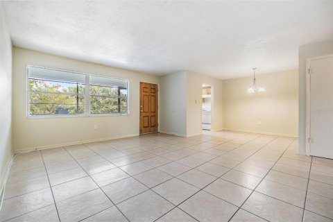Condominio en venta en Clearwater, Florida, 2 dormitorios, 85.01 m2 № 1747074 - foto 10