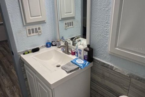 Condo in Hudson, Florida, 2 bedrooms  № 1841832 - photo 27