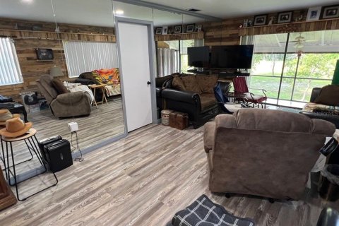 Condo in Hudson, Florida, 2 bedrooms  № 1841832 - photo 9