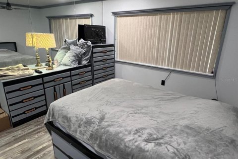 Condo in Hudson, Florida, 2 bedrooms  № 1841832 - photo 24