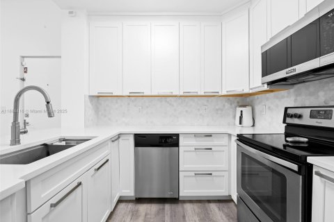 Studio in the Condo in Miramar, Florida № 1932585 - photo 6