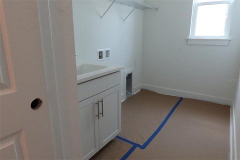 Casa en venta en Sarasota, Florida, 3 dormitorios, 204.48 m2 № 1405650 - foto 10