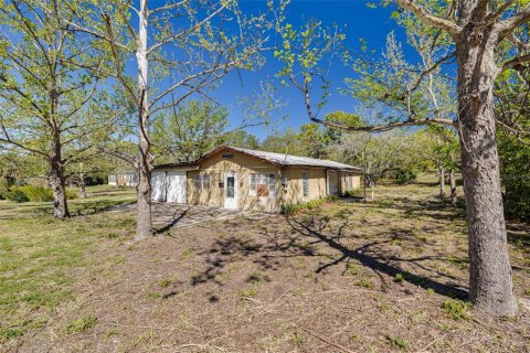 Commercial property in Hudson, Florida № 1652415 - photo 1