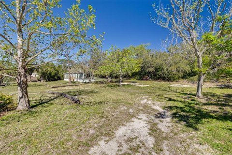 Commercial property in Hudson, Florida № 1652415 - photo 28