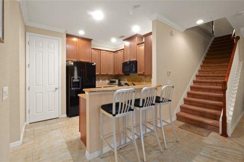 Townhouse in Orlando, Florida 4 bedrooms, 227.52 sq.m. № 2092008 - photo 11