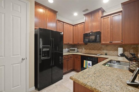 Townhouse in Orlando, Florida 4 bedrooms, 227.52 sq.m. № 2092008 - photo 10