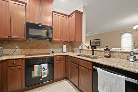 Townhouse in Orlando, Florida 4 bedrooms, 227.52 sq.m. № 2092008 - photo 8