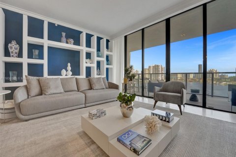 Condominio en venta en Aventura, Florida, 3 dormitorios, 255.48 m2 № 1753432 - foto 1