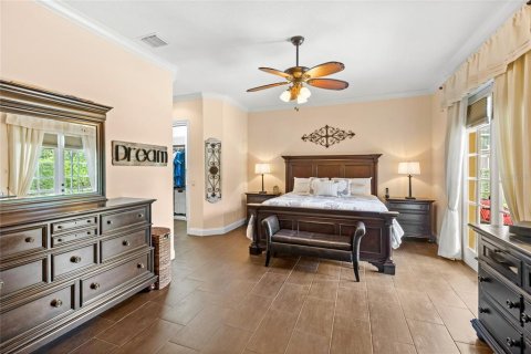 House in Windermere, Florida 5 bedrooms, 353.96 sq.m. № 1811000 - photo 30