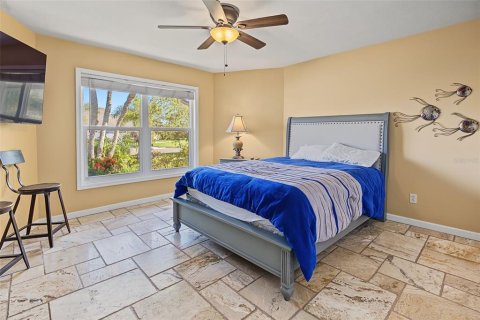 Villa ou maison à vendre à Apollo Beach, Floride: 4 chambres, 208.19 m2 № 2416416 - photo 28