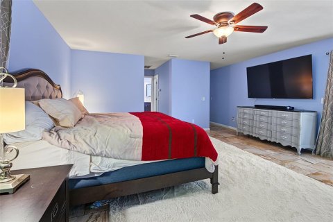 Villa ou maison à vendre à Apollo Beach, Floride: 4 chambres, 208.19 m2 № 2416416 - photo 19