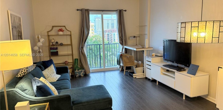 Condo in Coral Gables, Florida, 1 bedroom  № 2076573