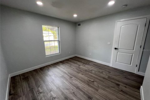 Villa ou maison à louer à Orlando, Floride: 2 chambres, 93.65 m2 № 2399124 - photo 16