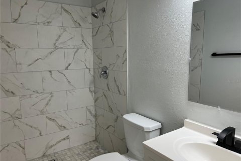 Villa ou maison à louer à Orlando, Floride: 2 chambres, 93.65 m2 № 2399124 - photo 17