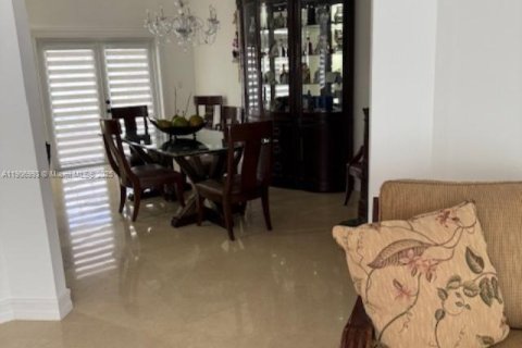 Купить виллу или дом в Майами, Флорида 3 спальни, 133.97м2, № 1964017 - фото 13