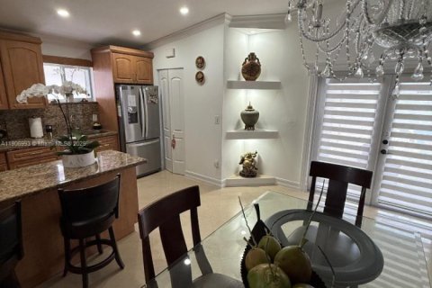 Купить виллу или дом в Майами, Флорида 3 спальни, 133.97м2, № 1964017 - фото 20